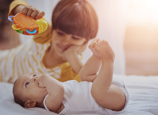 Como estimular o desenvolvimento do seu bebê através da diversão